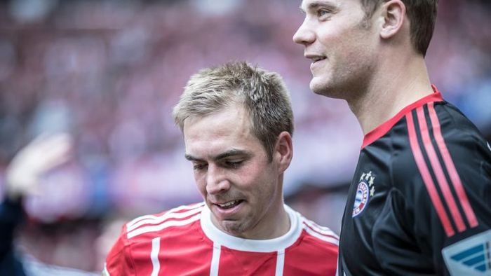 她反应迅速 她反应迅速