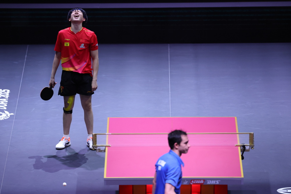 队合作和精 队合作和精