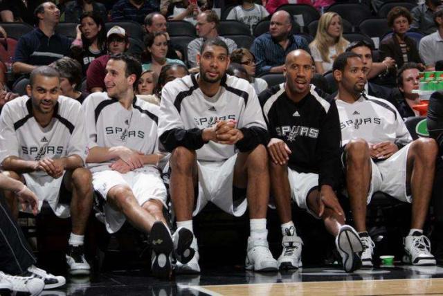 一名18岁 一名18岁